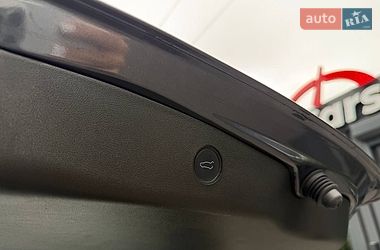 Седан Tesla Model 3 2022 в Львові фото 26 Седан Tesla Model 3 2022 в Львові