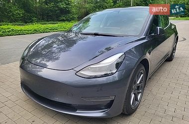 Седан Tesla Model 3 2021 в Киеве фото 10 Седан Tesla Model 3 2021 в Киеве