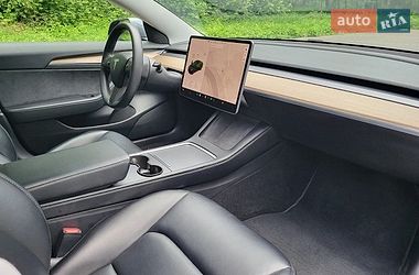 Седан Tesla Model 3 2021 в Киеве фото 15 Седан Tesla Model 3 2021 в Киеве
