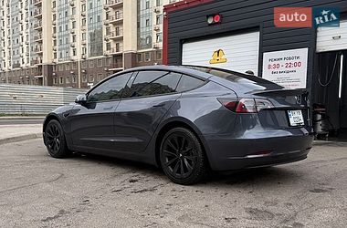 Седан Tesla Model 3 2022 в Одесі