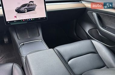 Седан Tesla Model 3 2022 в Одесі