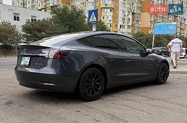 Седан Tesla Model 3 2022 в Одесі