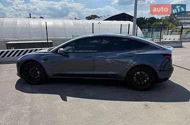 Седан Tesla Model 3 2020 в Киеве