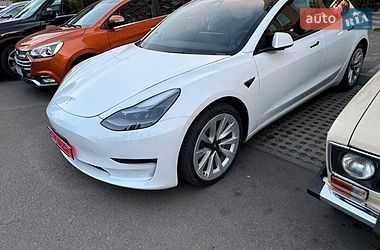 Седан Tesla Model 3 2022 в Києві