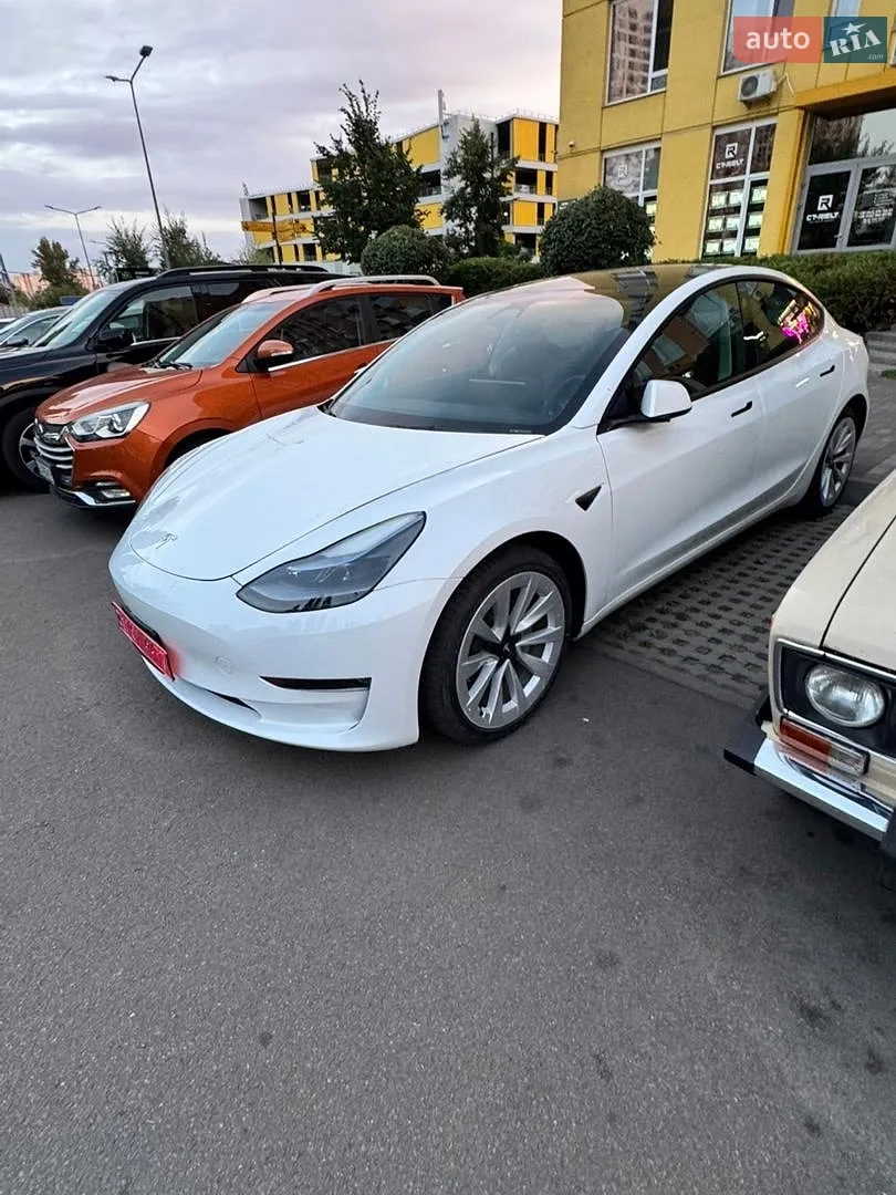 2022 Tesla Model 3 - мініатюра 4