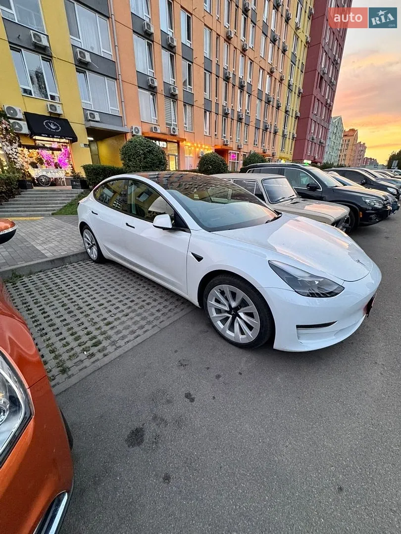 2022 Tesla Model 3 - мініатюра 3