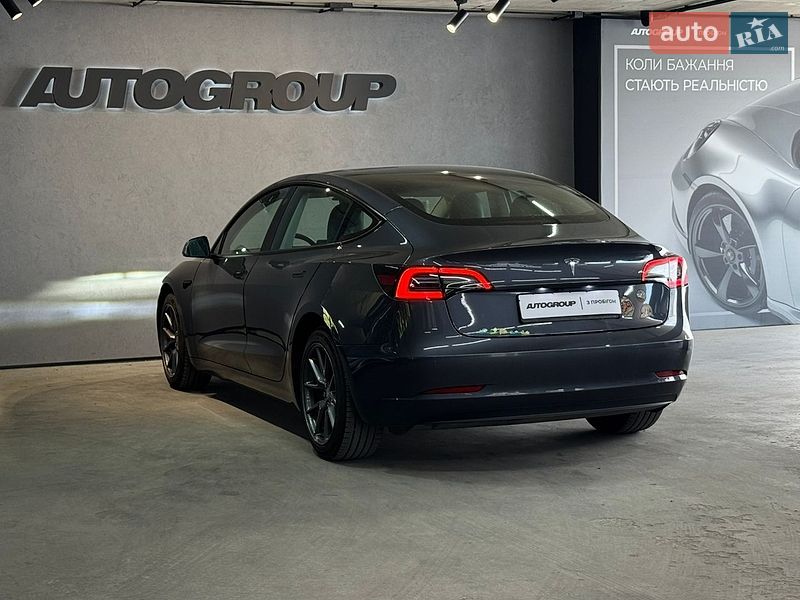 Седан Tesla Model 3 2023 в Одесі фото 15 Седан Tesla Model 3 2023 в Одесі