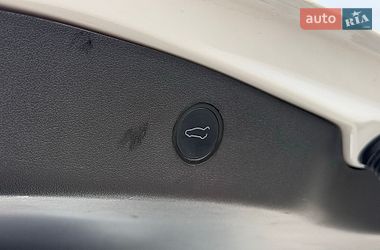 Седан Tesla Model 3 2021 в Кропивницькому