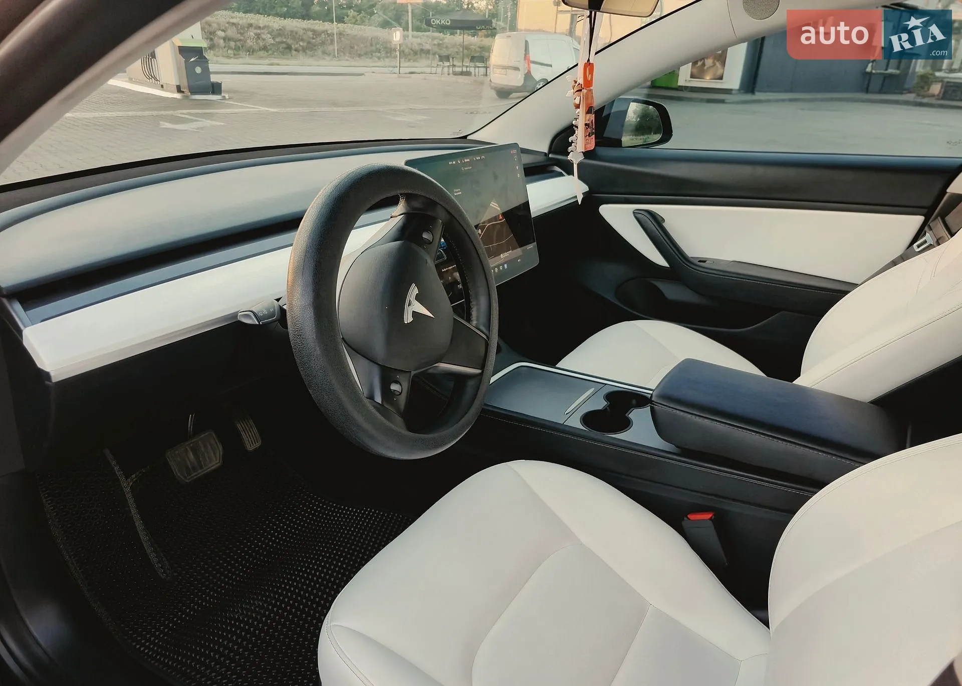 2021 Tesla Model 3 - мініатюра 15