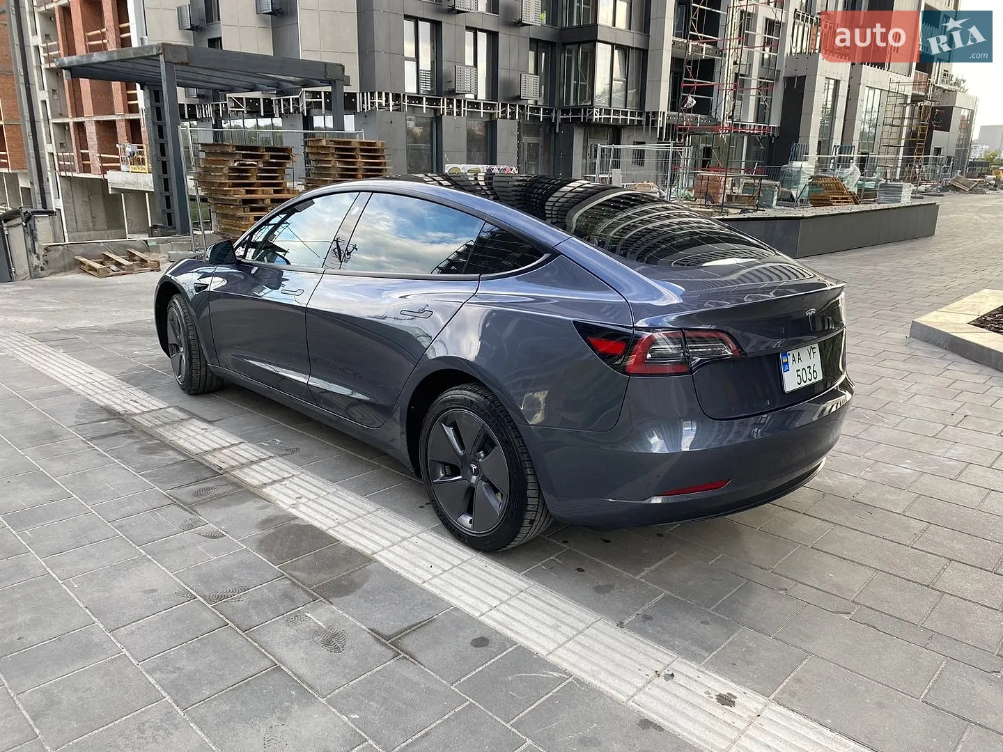2022 Tesla Model 3 - мініатюра 4
