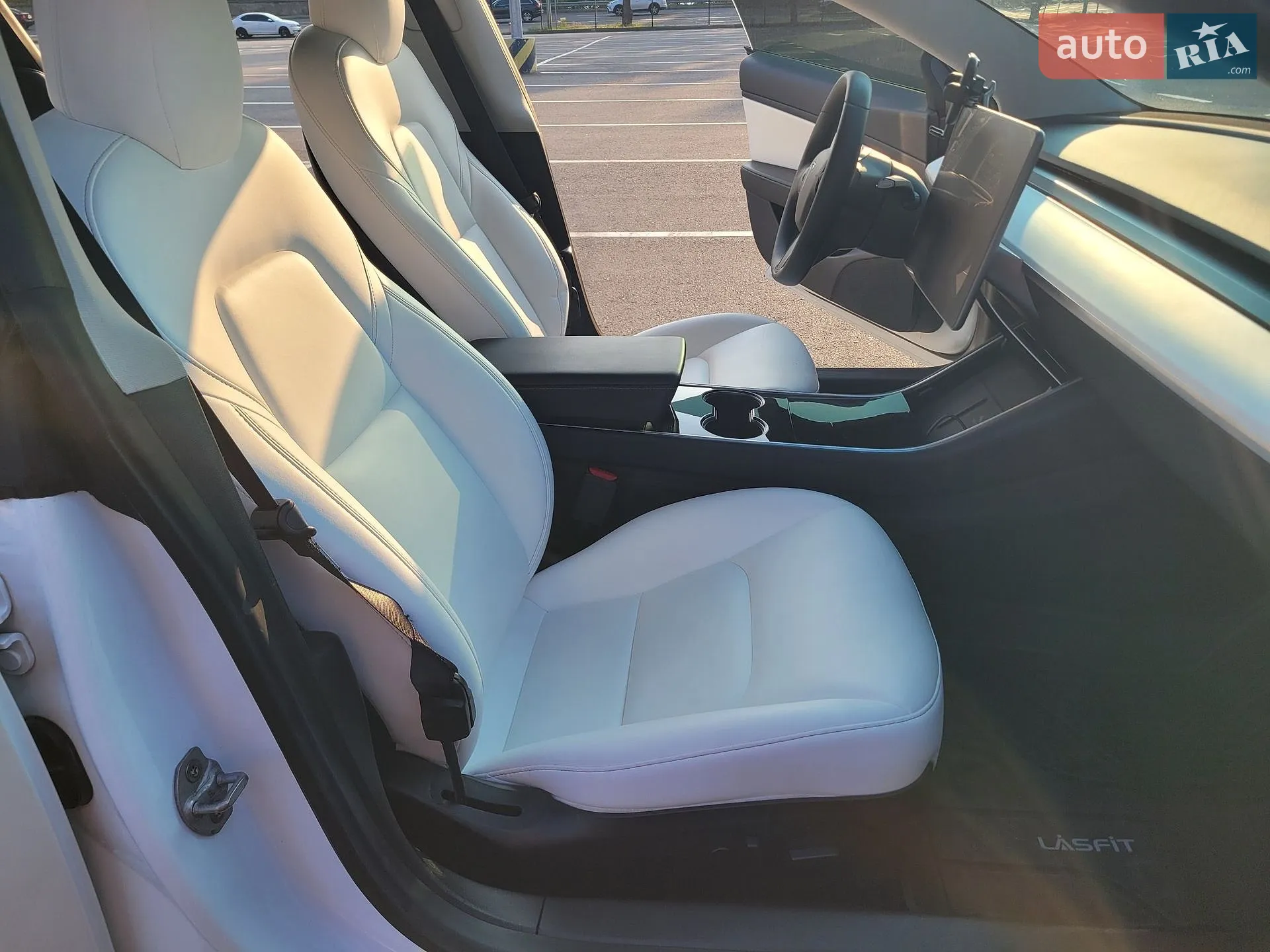 2019 Tesla Model 3 - мініатюра 31