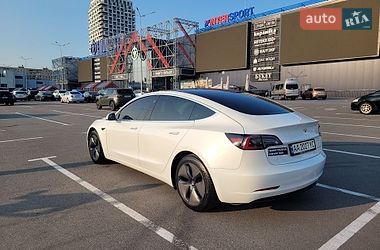 Седан Tesla Model 3 2019 в Киеве