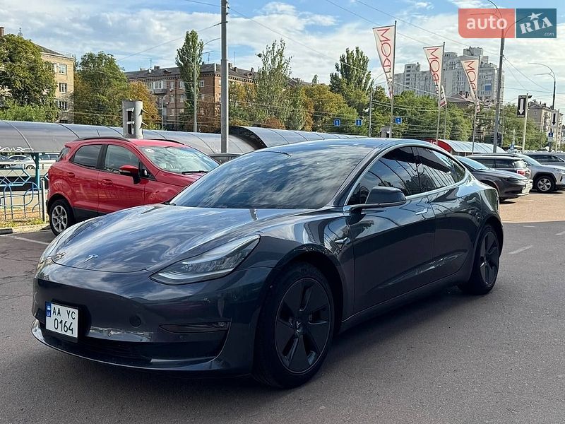 Седан Tesla Model 3 2020 в Киеве фото 2 Седан Tesla Model 3 2020 в Киеве