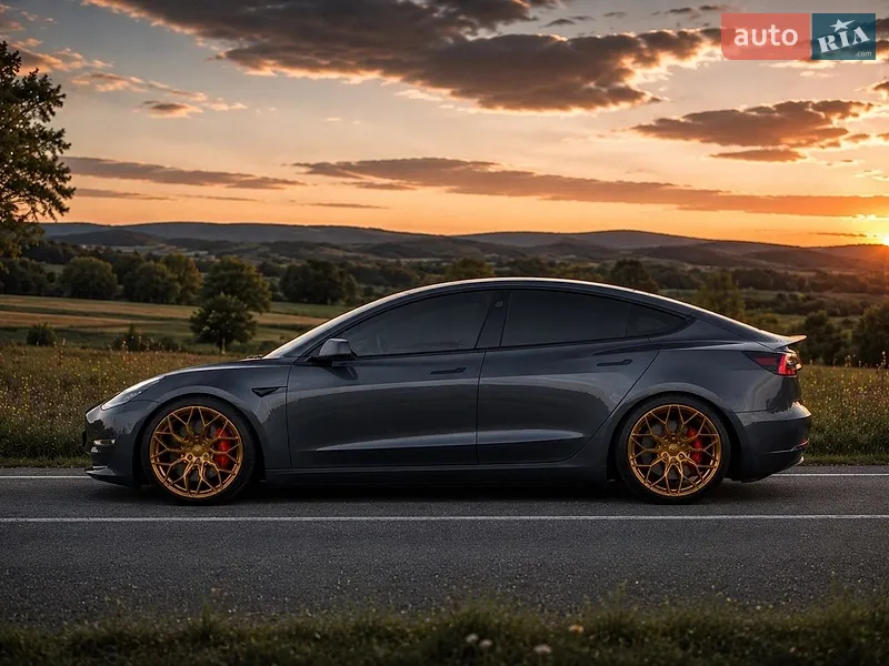 Tesla Model 3