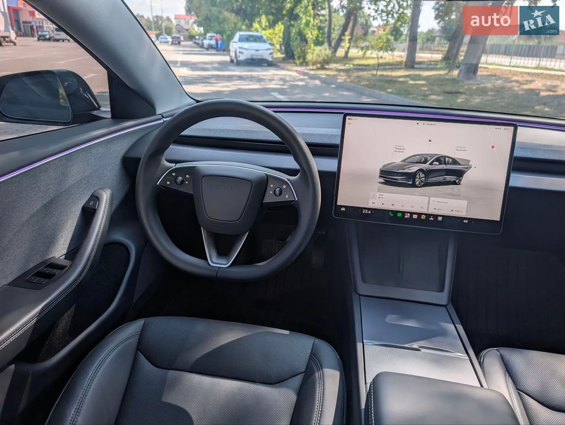 2025 Tesla Model 3 - мініатюра 11