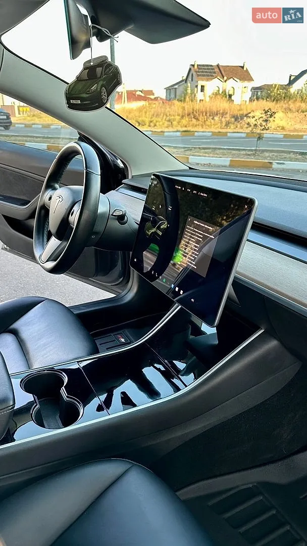 2019 Tesla Model 3 - мініатюра 39
