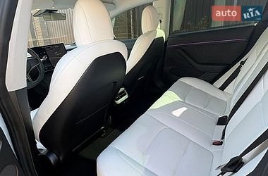 Седан Tesla Model 3 2020 в Львове фото 10 Седан Tesla Model 3 2020 в Львове