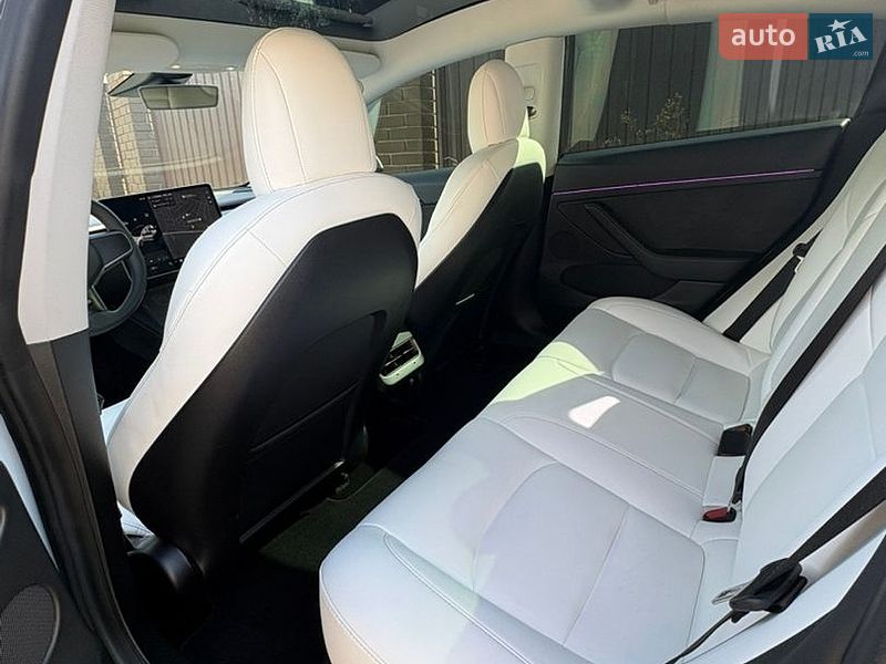 Седан Tesla Model 3 2020 в Львове фото 10 Седан Tesla Model 3 2020 в Львове