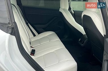 Седан Tesla Model 3 2022 в Одессе
