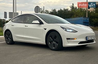 Седан Tesla Model 3 2022 в Одессе