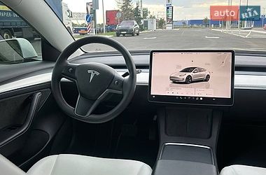 Седан Tesla Model 3 2022 в Одессе