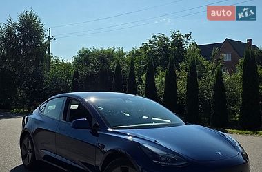 Седан Tesla Model 3 2021 в Львове фото 7 Седан Tesla Model 3 2021 в Львове