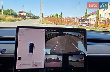 Седан Tesla Model 3 2021 в Львове фото 14 Седан Tesla Model 3 2021 в Львове
