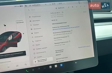 Седан Tesla Model 3 2021 в Виннице