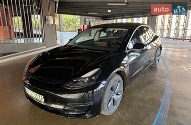 Седан Tesla Model 3 2020 в Харкові