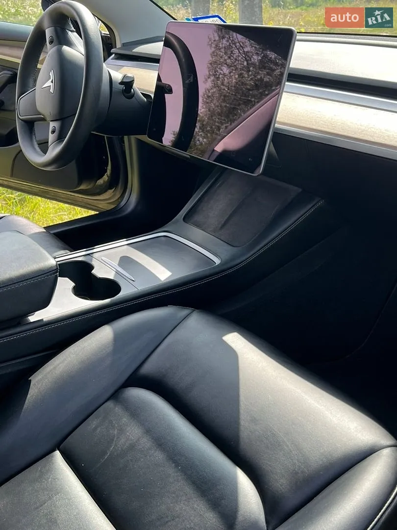 2021 Tesla Model 3 - мініатюра 13