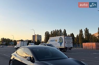 Седан Tesla Model 3 2024 в Черкассах фото 2 Седан Tesla Model 3 2024 в Черкассах