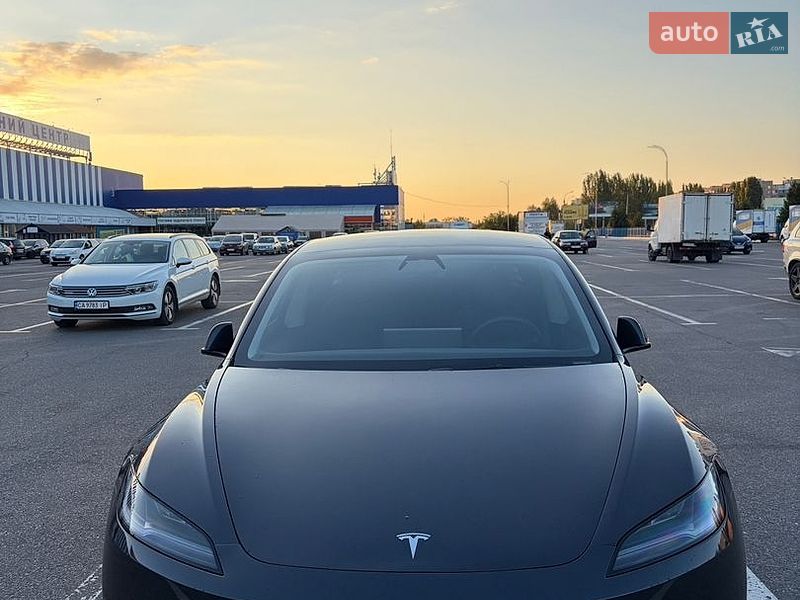 Седан Tesla Model 3 2024 в Черкассах фото 3 Седан Tesla Model 3 2024 в Черкассах