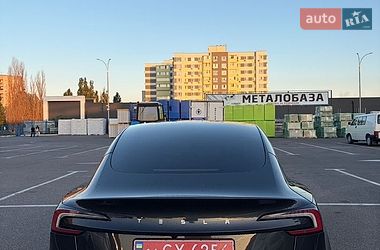 Седан Tesla Model 3 2024 в Черкассах фото 4 Седан Tesla Model 3 2024 в Черкассах