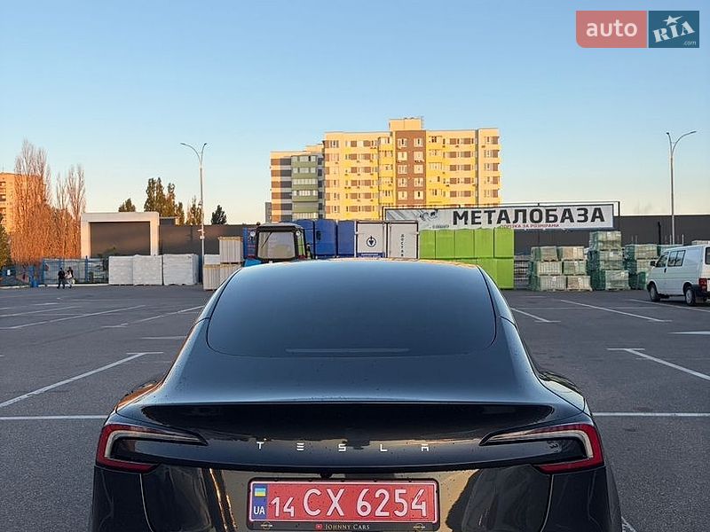 Седан Tesla Model 3 2024 в Черкассах фото 4 Седан Tesla Model 3 2024 в Черкассах