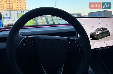 Седан Tesla Model 3 2024 в Черкассах фото 6 Седан Tesla Model 3 2024 в Черкассах