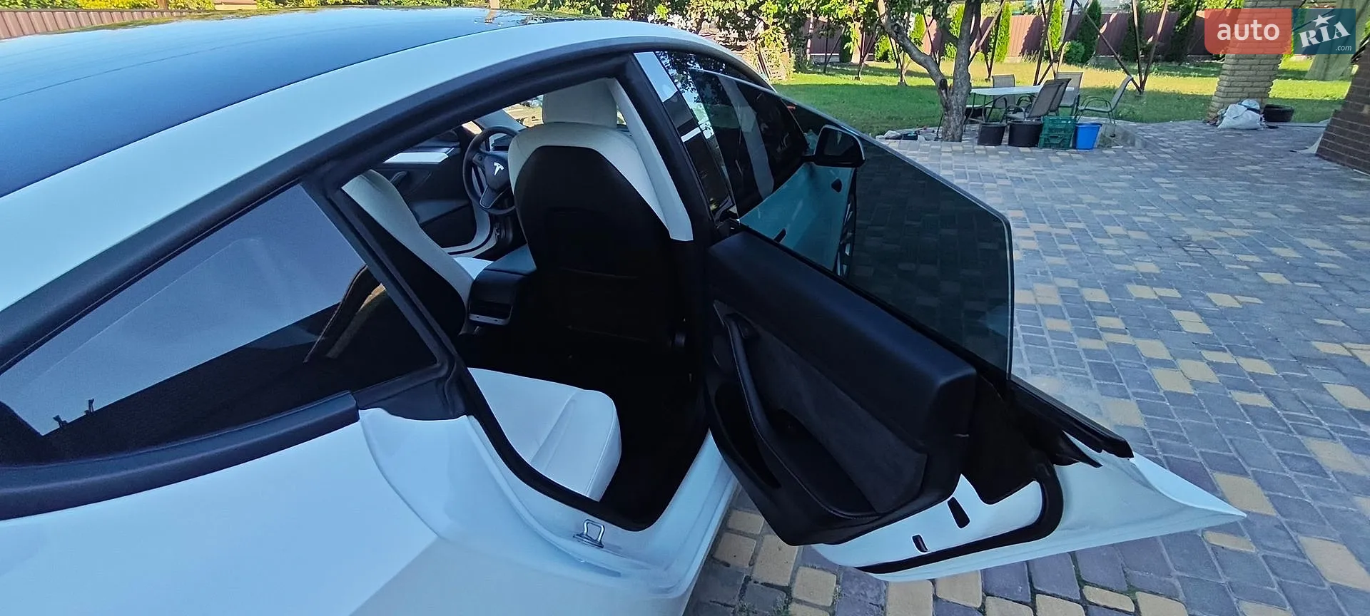 2022 Tesla Model 3 - мініатюра 29
