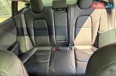 Седан Tesla Model 3 2018 в Одессе