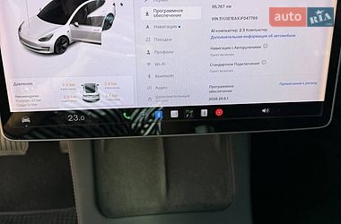 Седан Tesla Model 3 2018 в Одесі