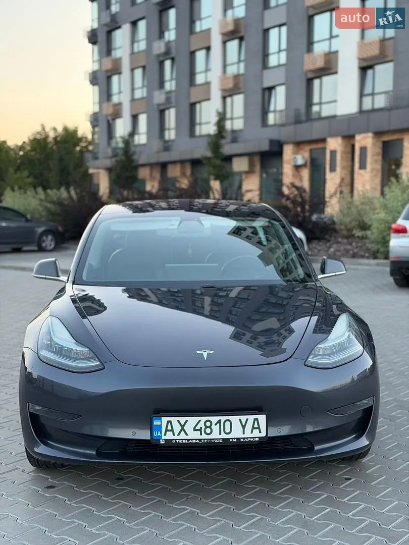 2018 Tesla Model 3 - мініатюра 2
