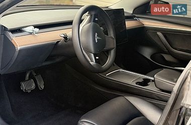 Седан Tesla Model 3 2023 в Хмельницком