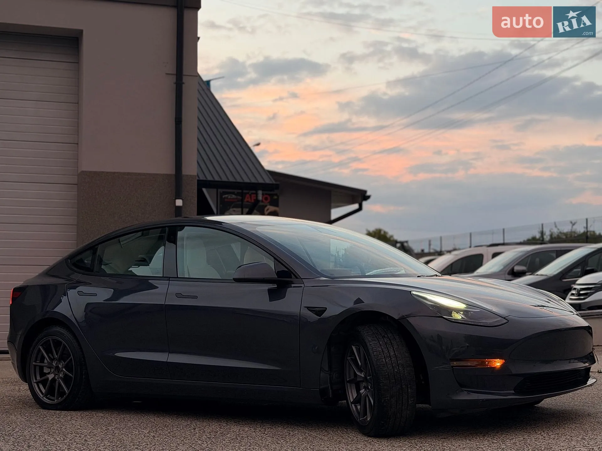 2024 Tesla Model 3 - мініатюра 2
