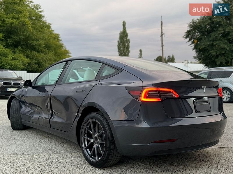 Седан Tesla Model 3 2023 в Дрогобыче Седан Tesla Model 3 2023 в Дрогобыче