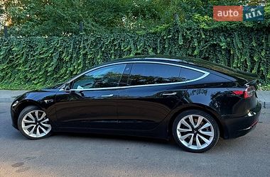 Седан Tesla Model 3 2018 в Одессе
