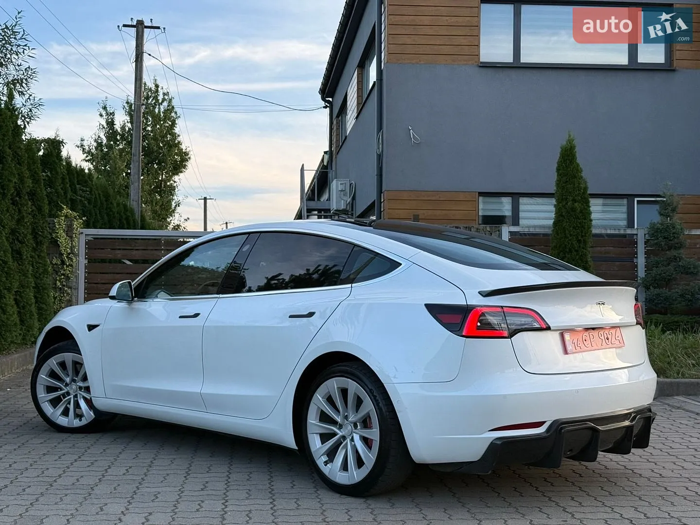 2020 Tesla Model 3 - мініатюра 36