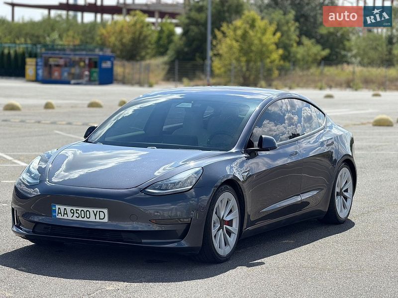 Tesla Model 3 2018