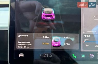 Седан Tesla Model 3 2018 в Киеве