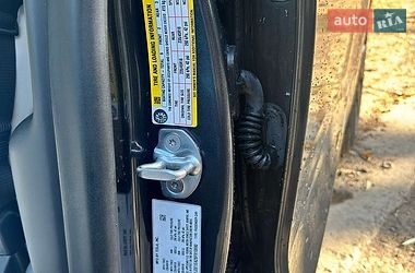 Седан Tesla Model 3 2024 в Виннице