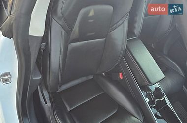 Седан Tesla Model 3 2020 в Дрогобичі