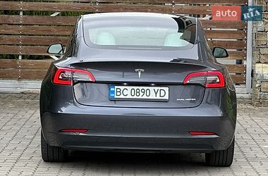 Седан Tesla Model 3 2023 в Стрые