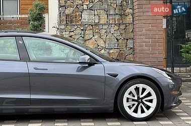 Седан Tesla Model 3 2023 в Стрые